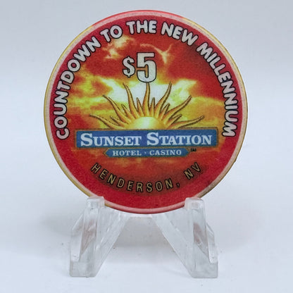 Sunset Station Henderson Nevada 1999 'Tens' Series 2 LE $5 Casino Chip V3488