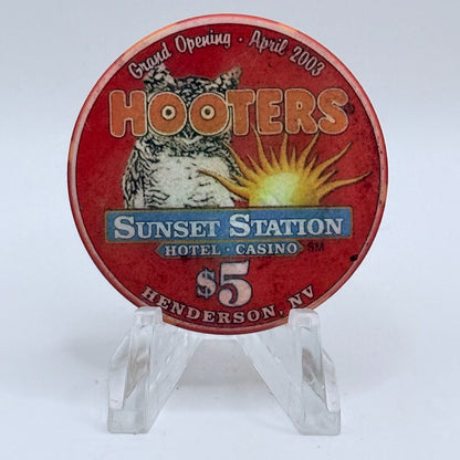 Sunset Station Henderson Nevada 2003 'Hooters Grand Opening - Tammy' LE $5 Casino Chip E2712