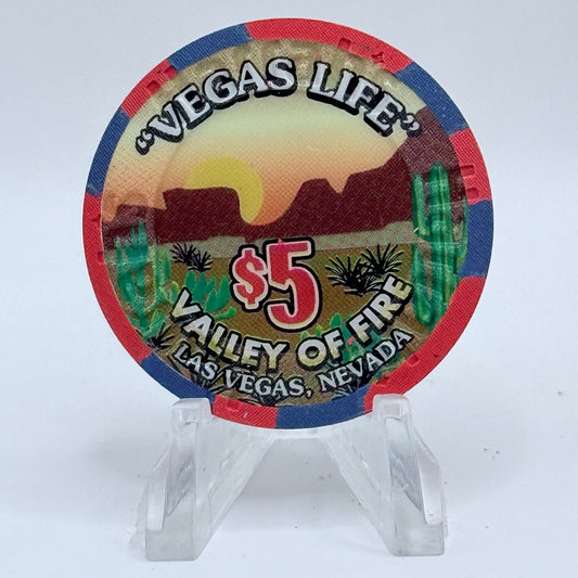 Harrah's Las Vegas Nevada 2001 'Vegas Life Valley Of Fire' LE $5 Casino Chip V8922
