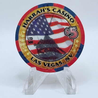Harrah's Las Vegas Nevada 2002 'Memorial Day' LE $5 Casino Chip V8910