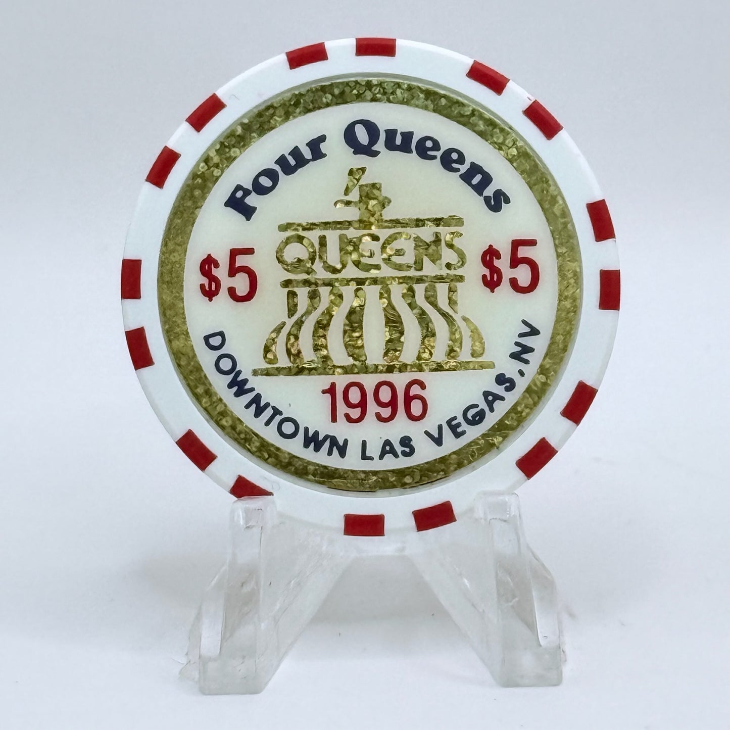 Four Queens Las Vegas Nevada 1996 'Memorial Day' LE $5 Casino Chip N8361