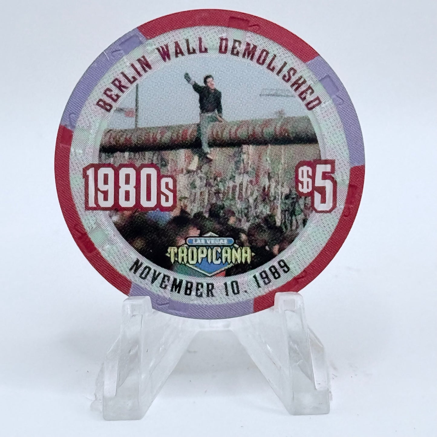 Tropicana Las Vegas Nevada 1999 '1980's - Berlin Wall Demolished' Series 17 LE $5 Casino Chip V5831