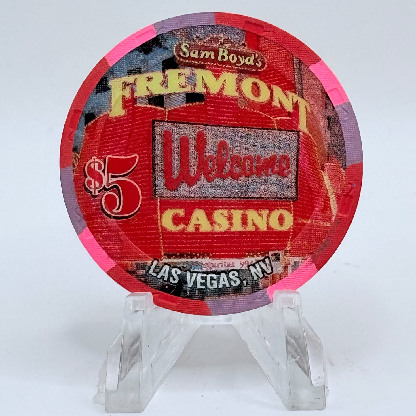 Fremont Las Vegas Nevada 2002 LE $5 Casino Chip E0596
