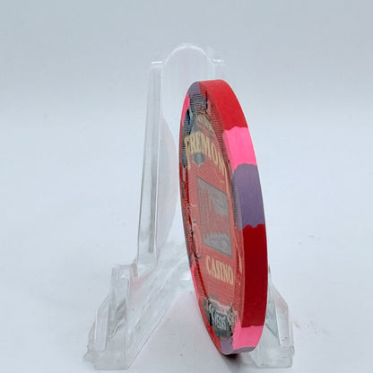 Fremont Las Vegas Nevada 2002 LE $5 Casino Chip E0596