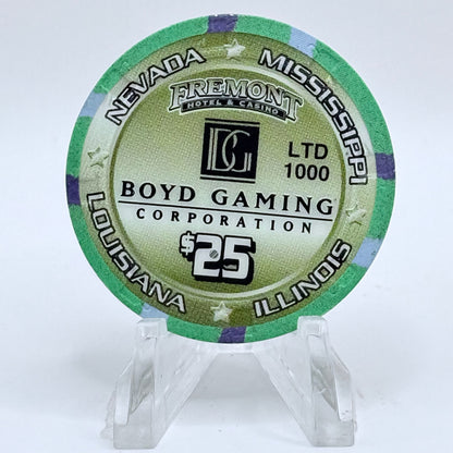 Fremont Las Vegas Nevada 2000 'Millennium - Boyd Gaming' LE $25 Casino Chip V4278