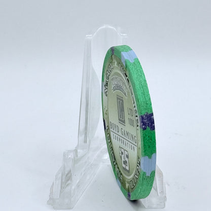 Fremont Las Vegas Nevada 2000 'Millennium - Boyd Gaming' LE $25 Casino Chip V4278