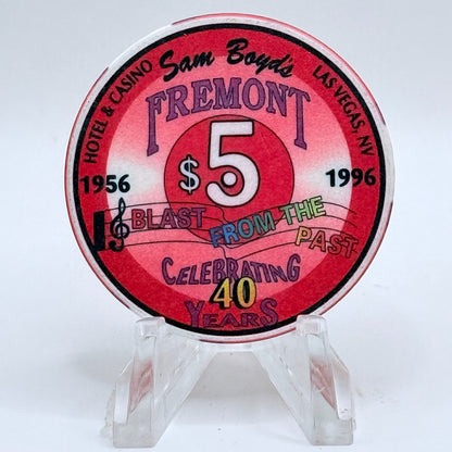 Fremont Las Vegas Nevada 1996 'Celebrating 40 Years' LE $5 Casino Chip N8403