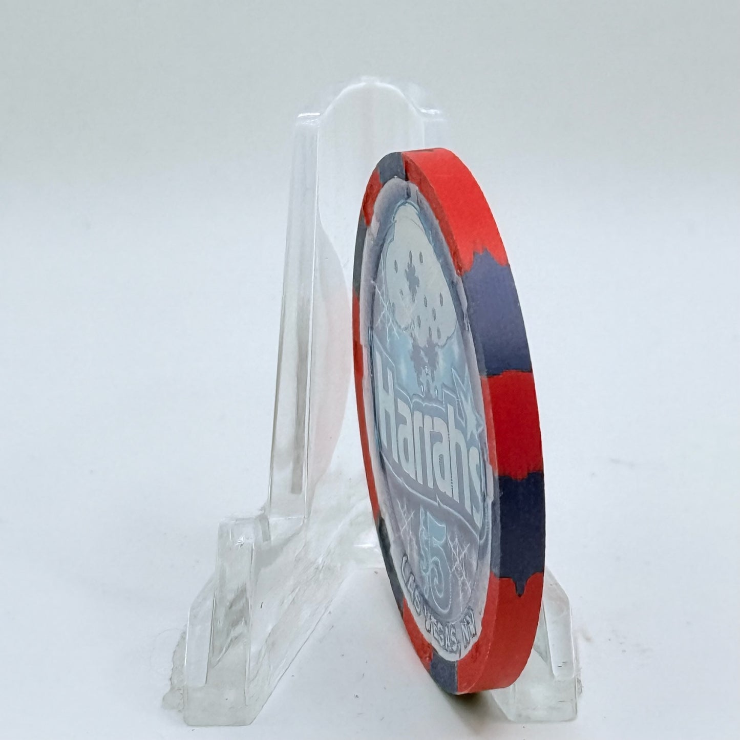 Harrah's Las Vegas Nevada 2008 'Lady On Skates' LE $5 Casino Chip E8028