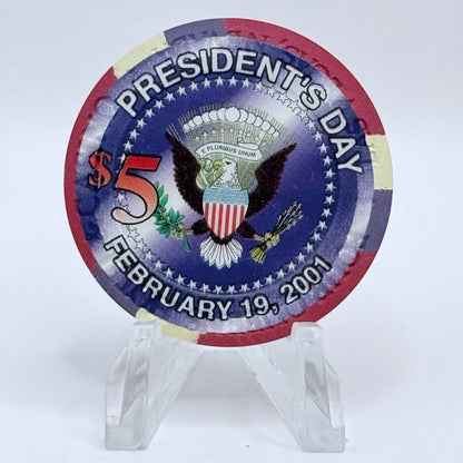 Four Queens Las Vegas Nevada 2000 'President's Day' LE $5 Casino Chip V7587