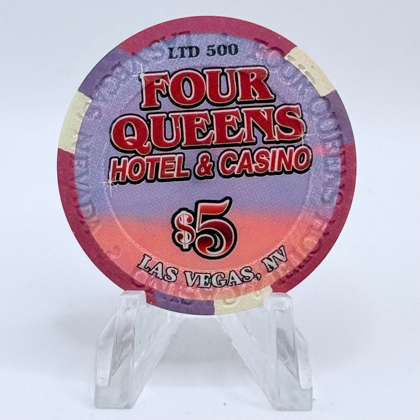 Four Queens Las Vegas Nevada 2005 'Veteran's Day' LE $5 Casino Chip E4906