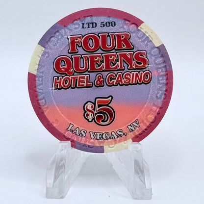 Four Queens Las Vegas Nevada 2005 'Veteran's Day' LE $5 Casino Chip E4906