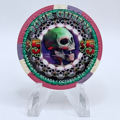 Four Queens Las Vegas Nevada 2009 'Happy Halloween' LE $5 Casino Chip E9168