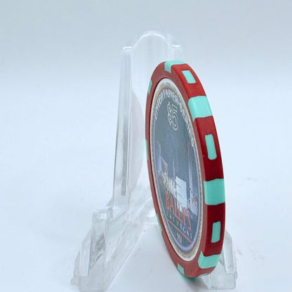 Bally's Las Vegas Nevada 1997 'Penn & Teller' LE $5 Casino Chip N9290