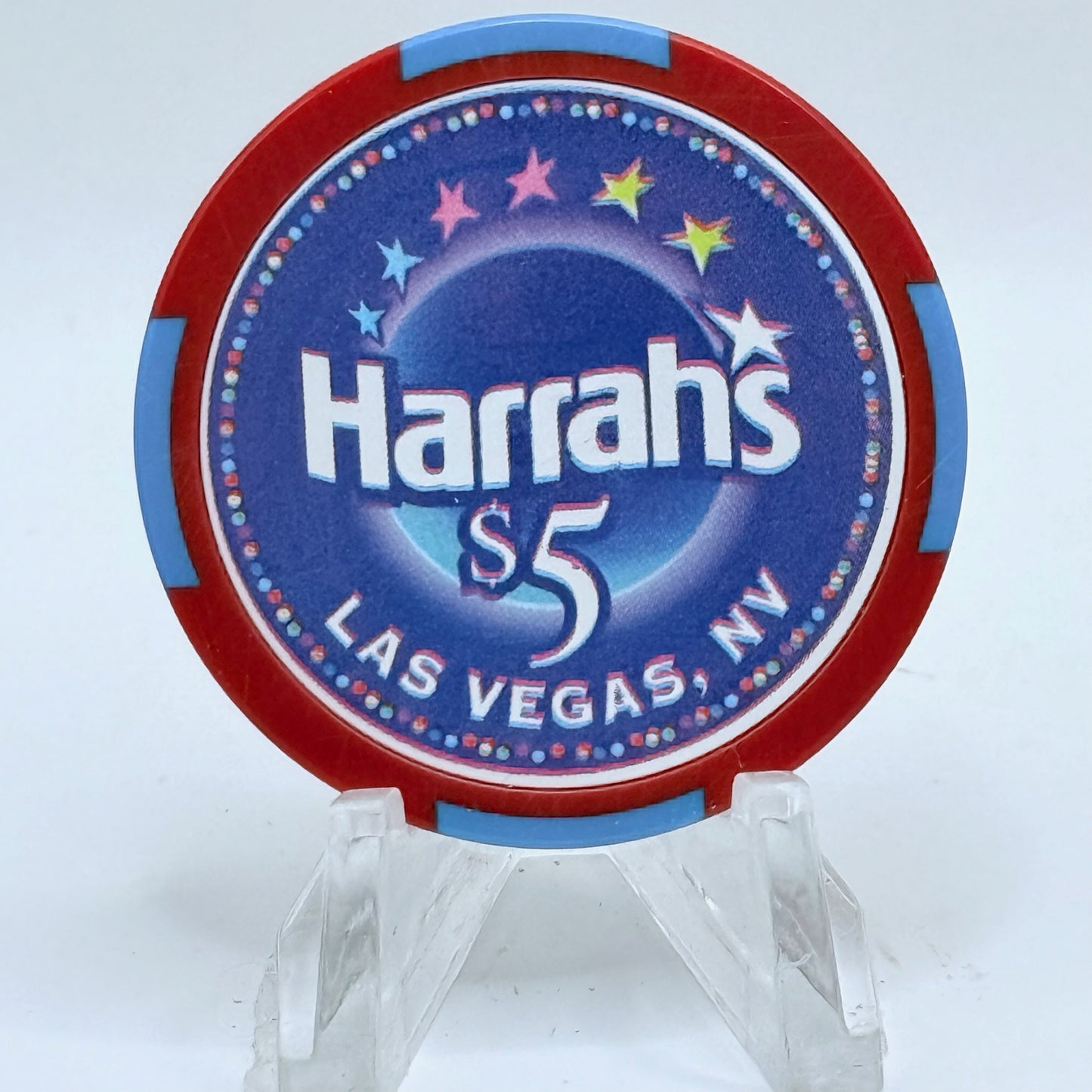 Harrah's Las Vegas Nevada 2002 'New Years' LE $5 Casino Chip E0940
