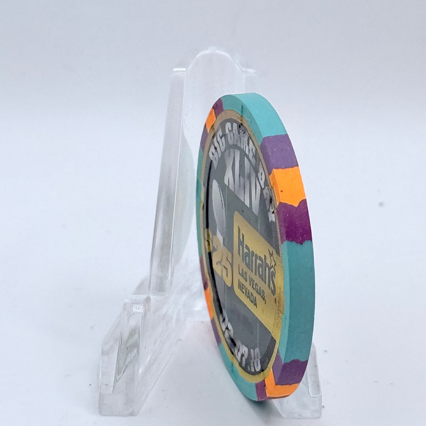 Harrah's Las Vegas Nevada 2010 'Big Game Day XLIV' LE $25 Casino Chip E9520