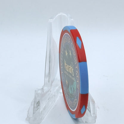 Harrah's Las Vegas Nevada 2002 'Third Day Of Christmas - Three French Hens' LE $5 Casino Chip E0952