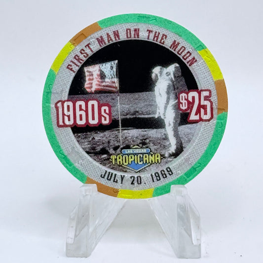 Tropicana Las Vegas Nevada 1999 'First Man on the Moon 1960's' Series 11 LE $25 Casino Chip V5883