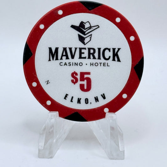 Maverick Casino Hotel Elko Nevada $5 Casino Chip D3270