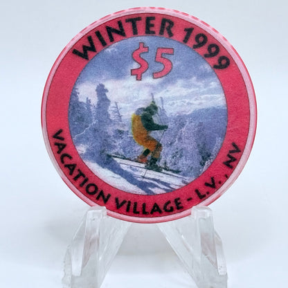 Vacation Village Las Vegas Nevada 1999 'Winter' LE $5 Casino Chip V3628