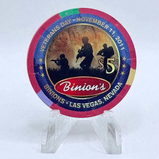 Binion's Gambling Hall Las Vegas Nevada 2011 'Veterans Day' LE $5 Casino Chip D0317