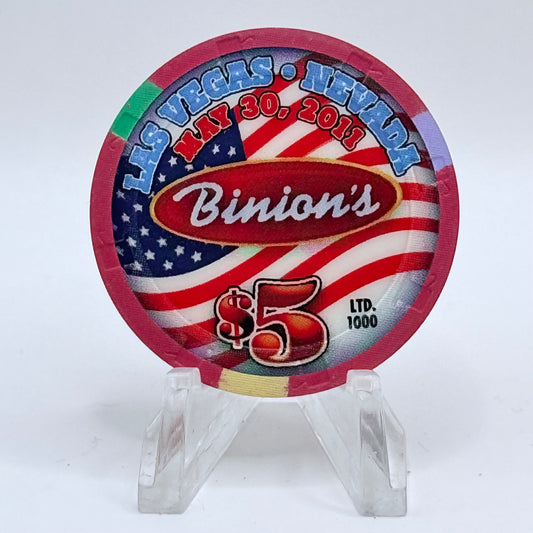 Binion's Gambling Hall Las Vegas Nevada 2011 'Memorial Day' LE $5 Casino Chip D0147