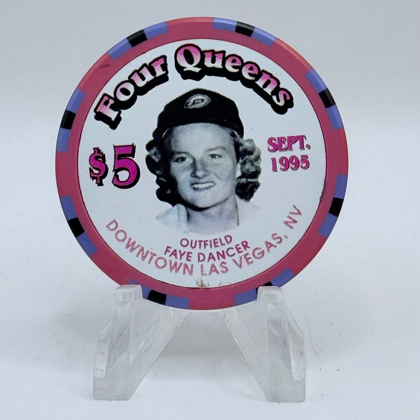Four Queens Las Vegas Nevada 1995 'Autographed' Series 12 LE $5 Casino Chip N0452