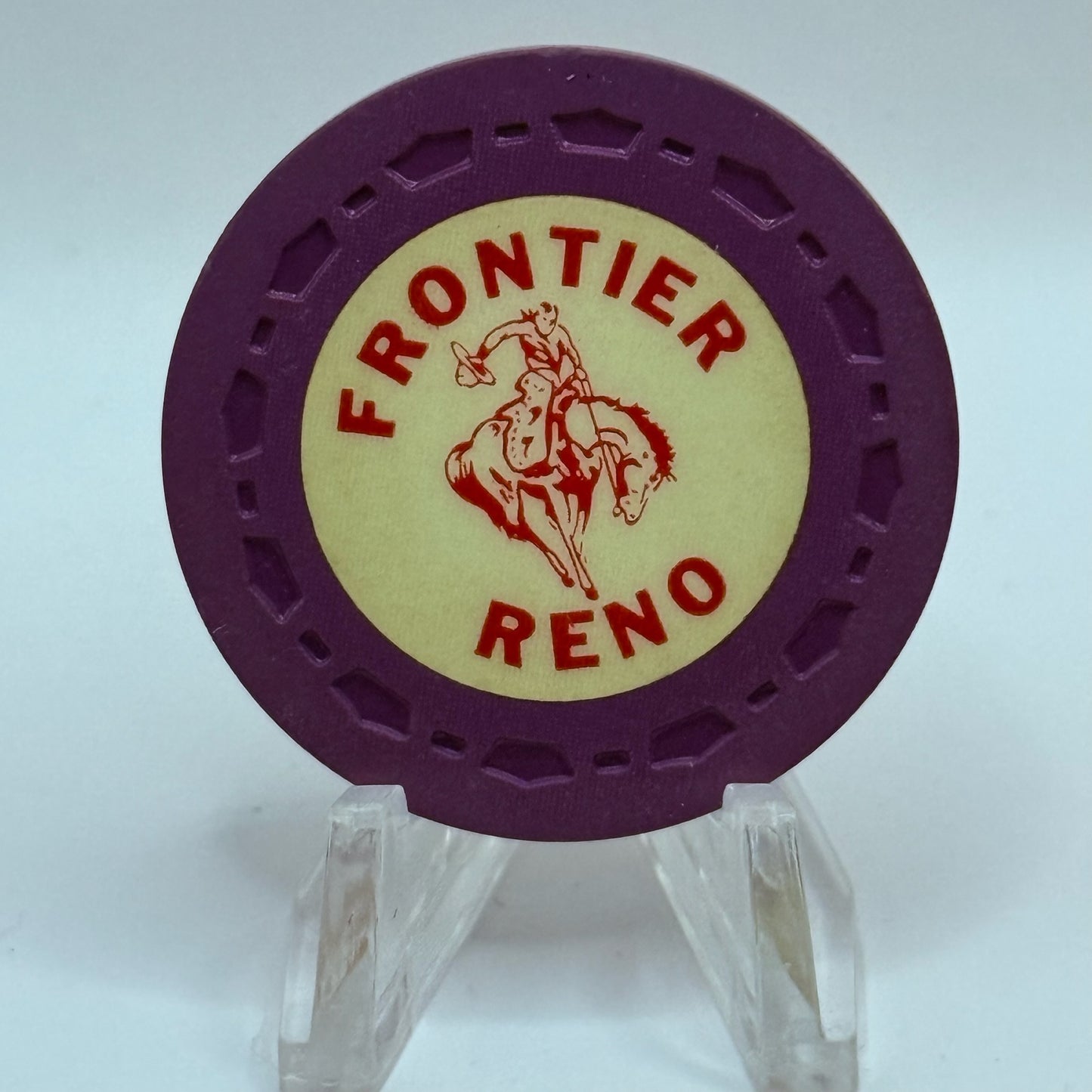 Frontier Club Reno Nevada 1954 Series 3 Roulette Purple Casino Chip N5073