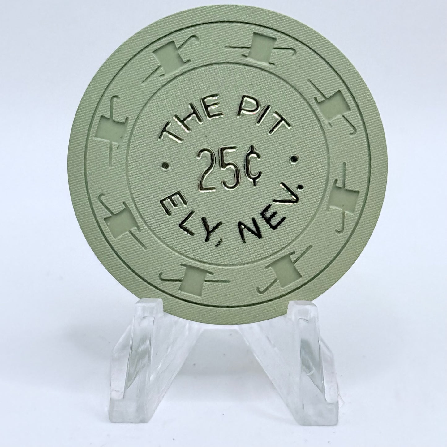 The Pit Ely Nevada 1950s $0.25 Casino Chip N3960