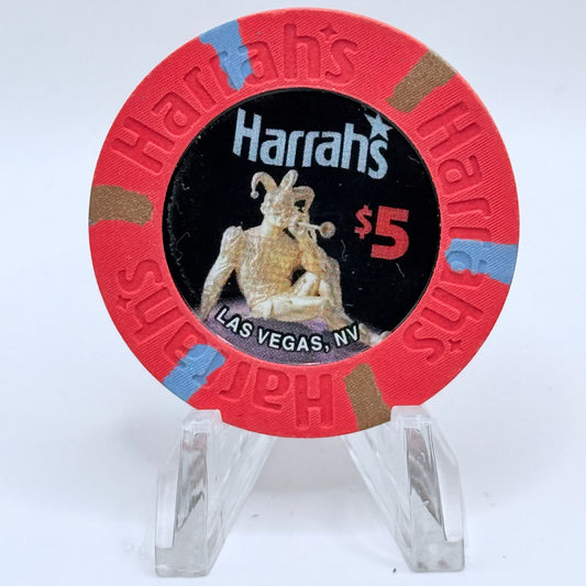 Harrah's Las Vegas Nevada 2001 $5 Casino Chip V8925