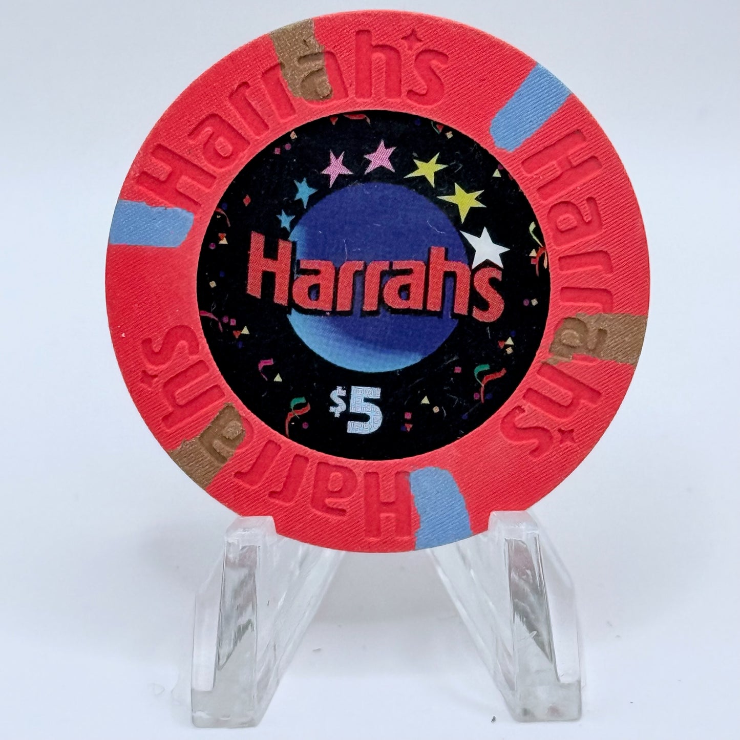 Harrah's Las Vegas Nevada 2001 $5 Casino Chip V8925