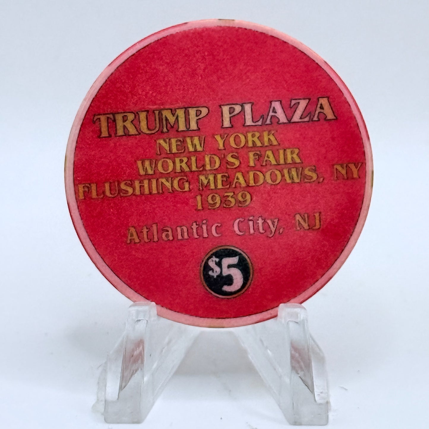 Trump Plaza Atlantic City New Jersey 'New York World's Fair' LE $5 Casino Chip