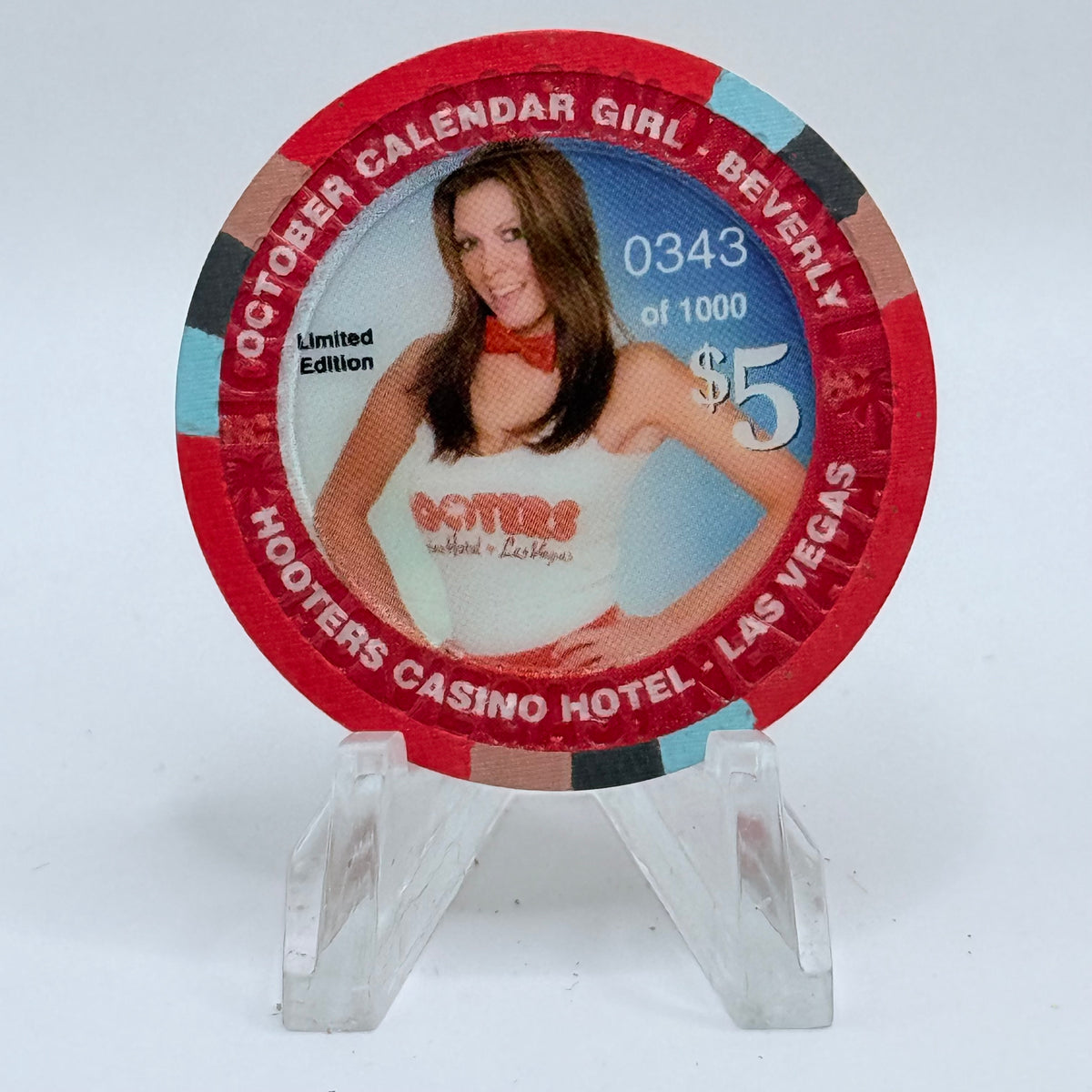 Hooters Casino Hotel Las Vegas Nevada 2006 'Calendar Girl - Beverly' Series 4 LE $5 Casino Chip E5138