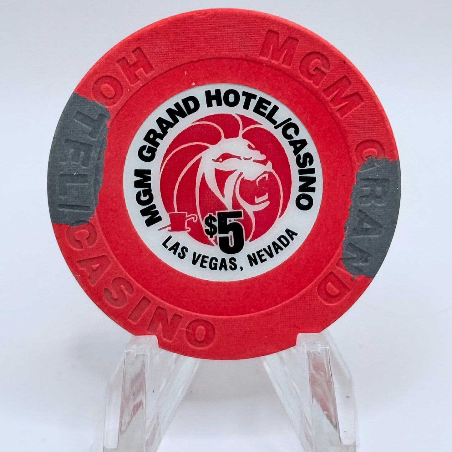 MGM Grand (Theme Hotel) Las Vegas Nevada 2010 $5 Casino Chip E9936