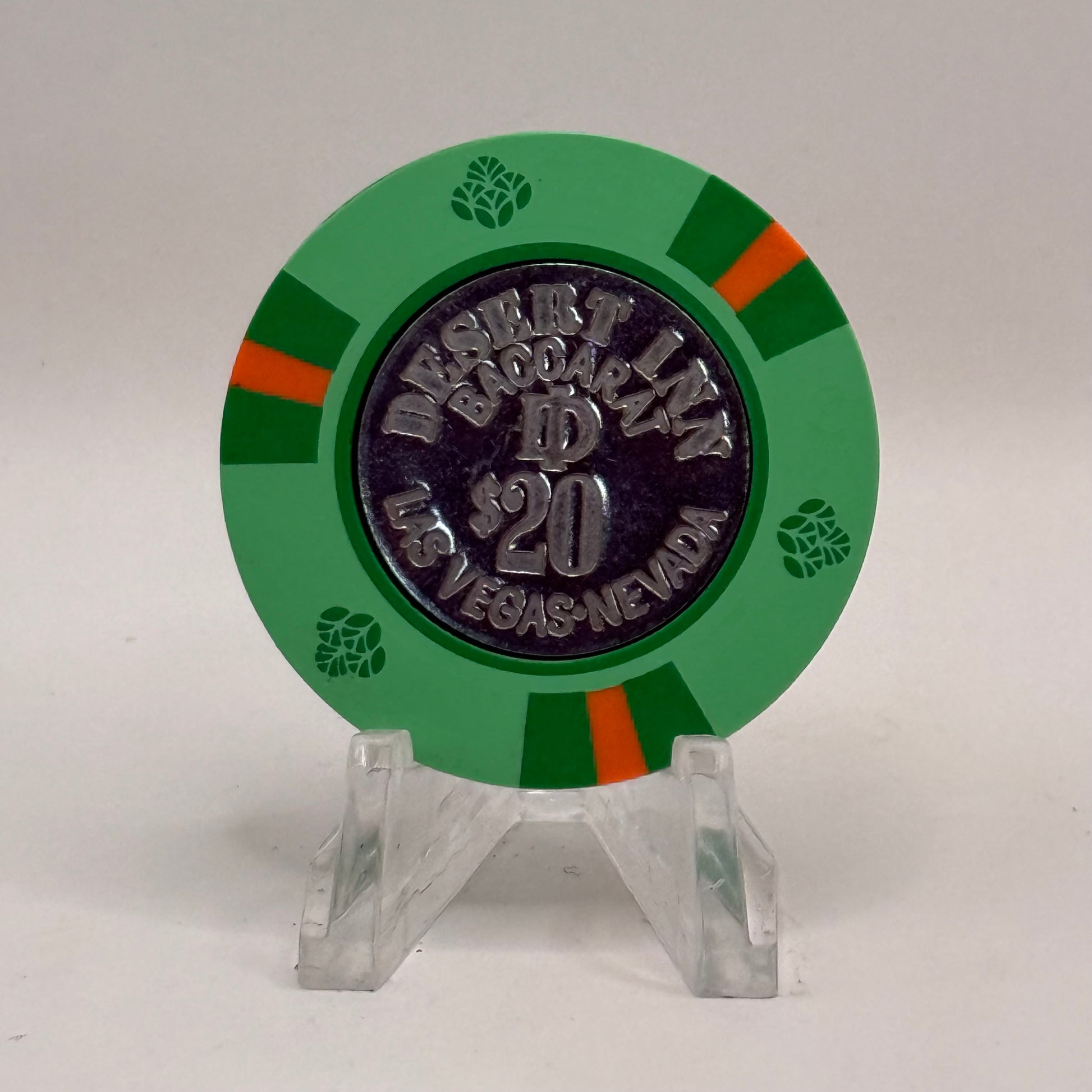 Desert Inn Las Vegas Nevada 'Baccarat' $20 Casino Chip N4719