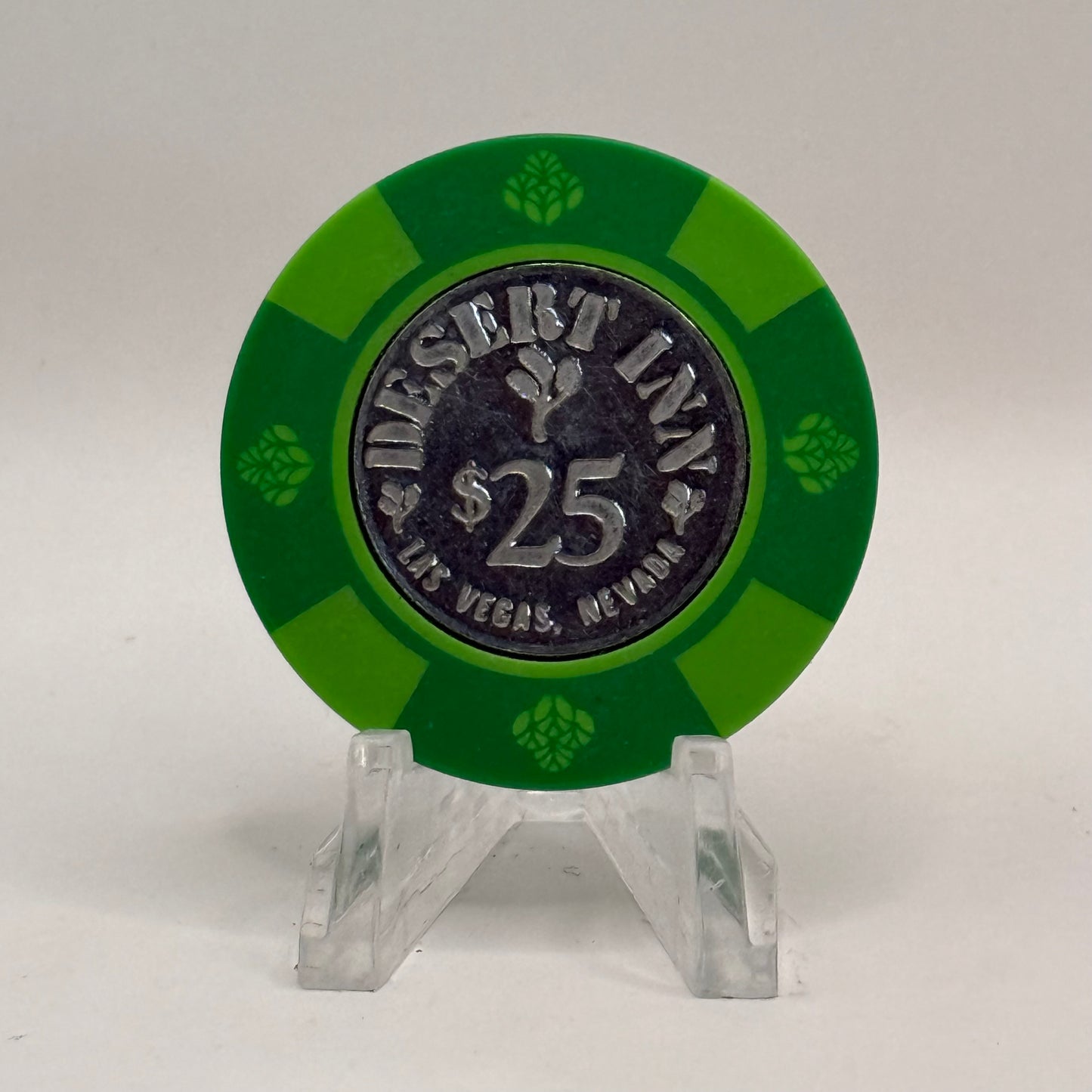 Desert Inn Las Vegas Nevada 1981 $25 Casino Chip N4545