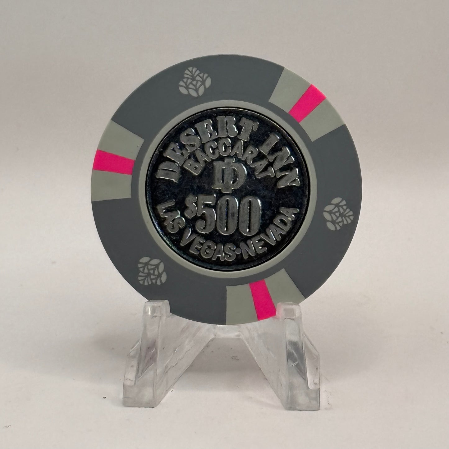 Desert Inn Las Vegas Nevada 1981 'Baccarat' $500 Casino Chip N0546