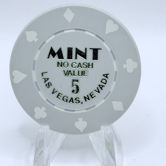 Mint Las Vegas Nevada 1988 $5 NCV Casino Chip N8762