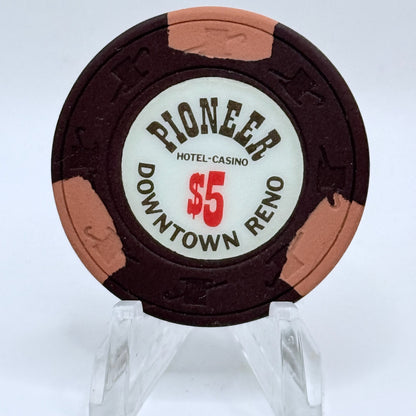 Pioneer Reno Nevada 1974 $5 Casino Chip N5454