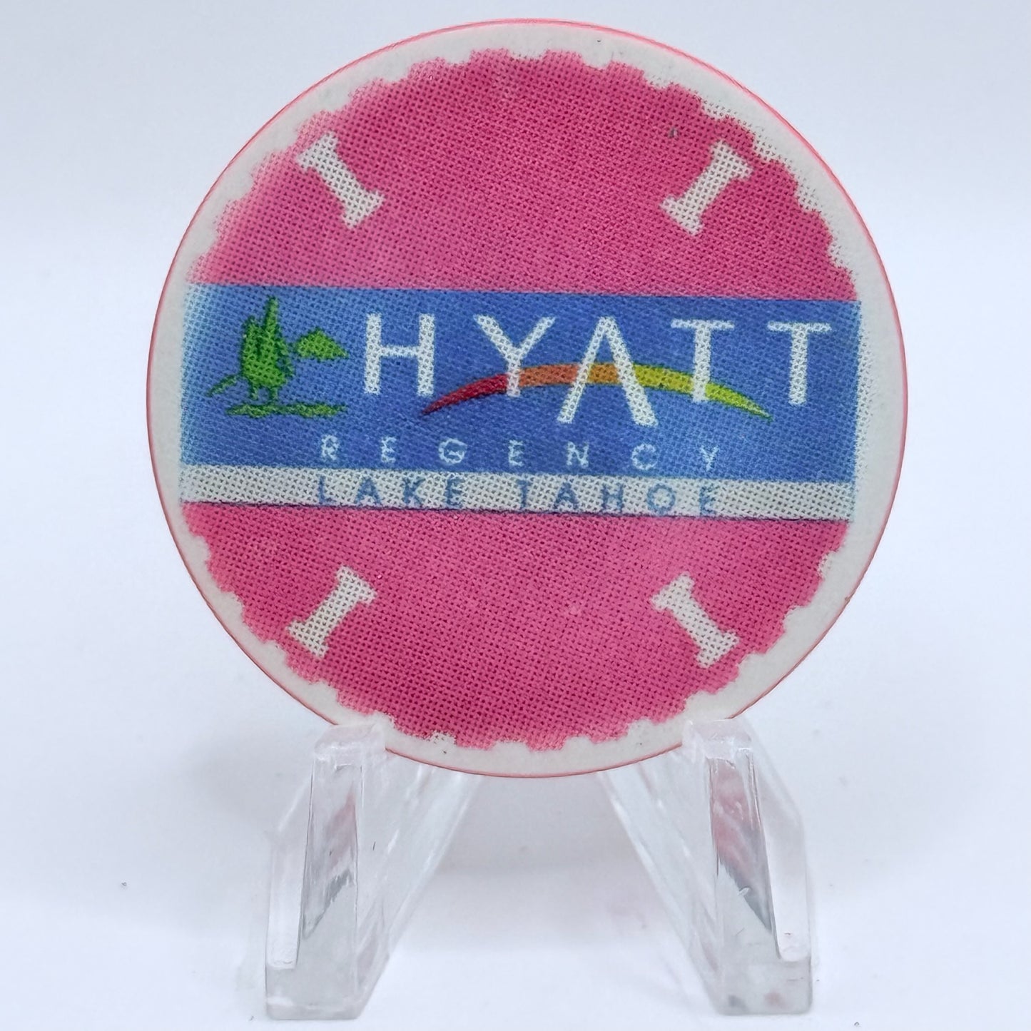 Hyatt Regency (Lake Tahoe) Incline Village Nevada 1991 'Pink' Series 1 Roulette Casino Chip N0708
