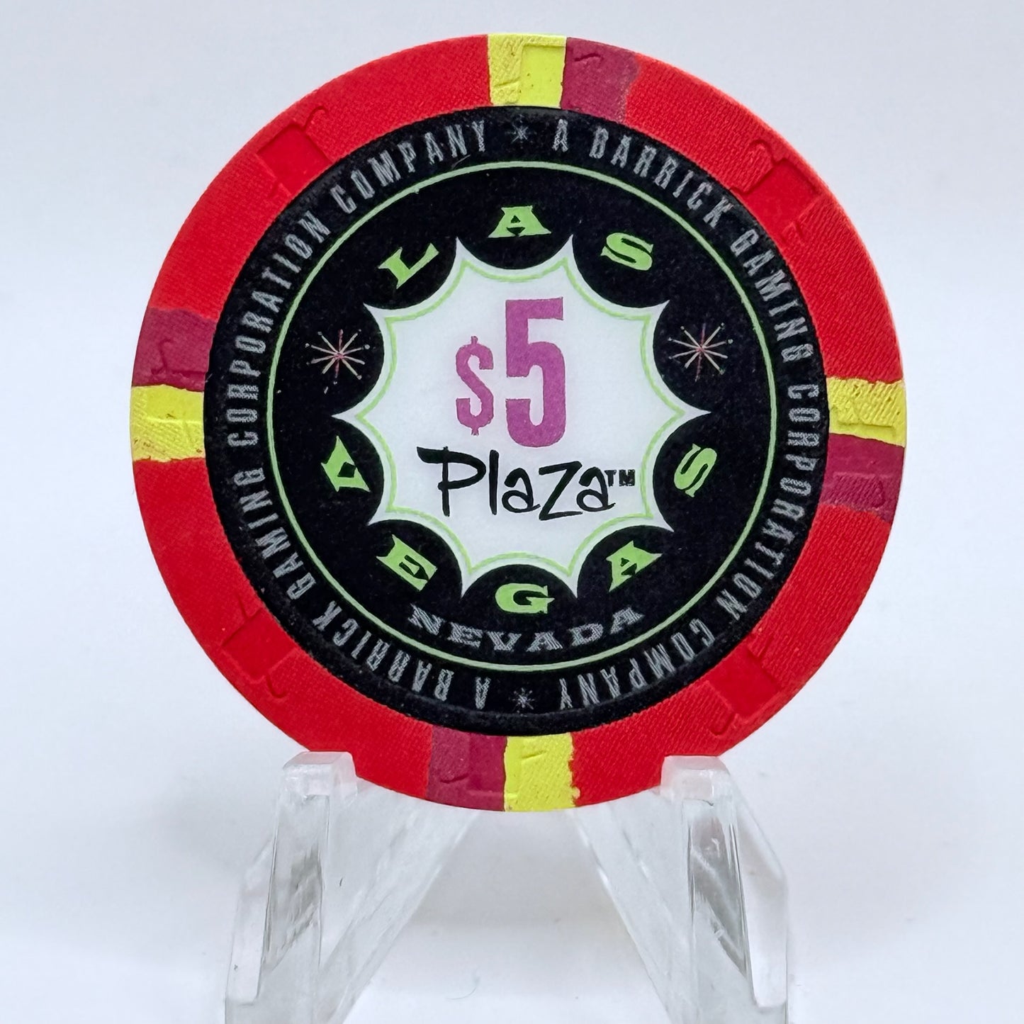 Plaza Hotel and Casino Las Vegas Nevada 2004 $5 Casino Chip E3097