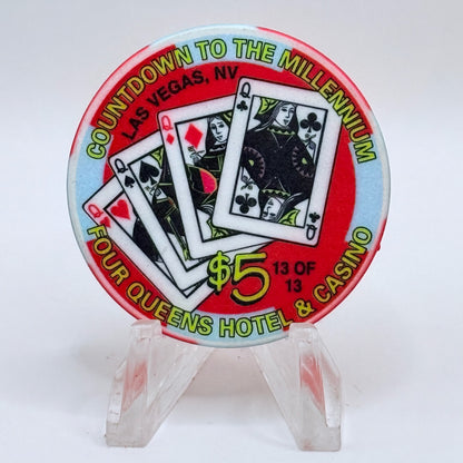 Four Queens Las Vegas Nevada 2000 Series 17 LE $5 Casino Chip V4194