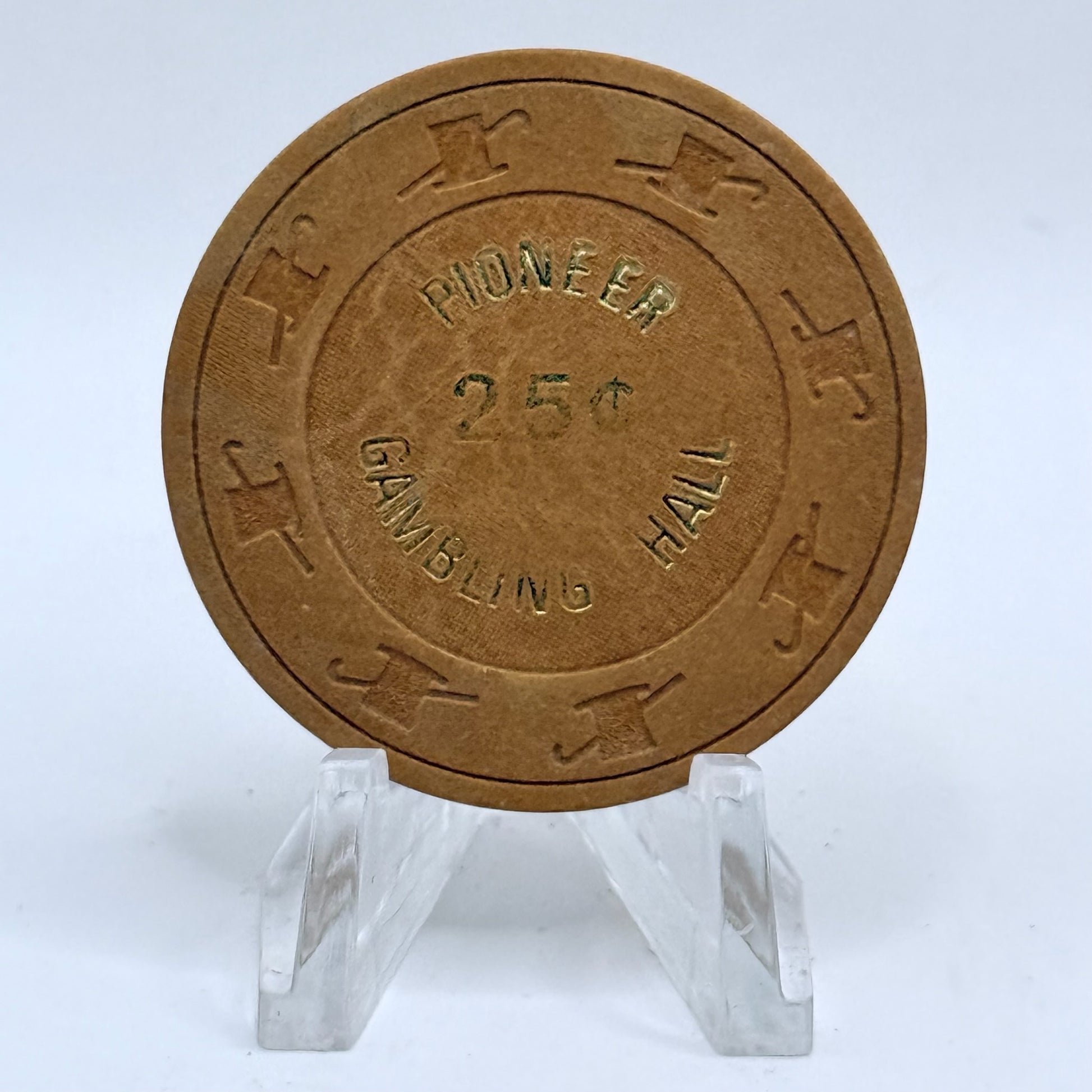 Pioneer Hotel & Gaming Hall Laughlin Nevada 1980 $0.25 Casino Chip N3113