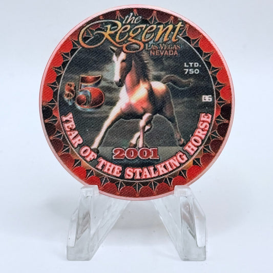 The Regent Las Vegas Nevada 2001 'Year Of The Stalking Horse' LE $5 Casino Chip V9583