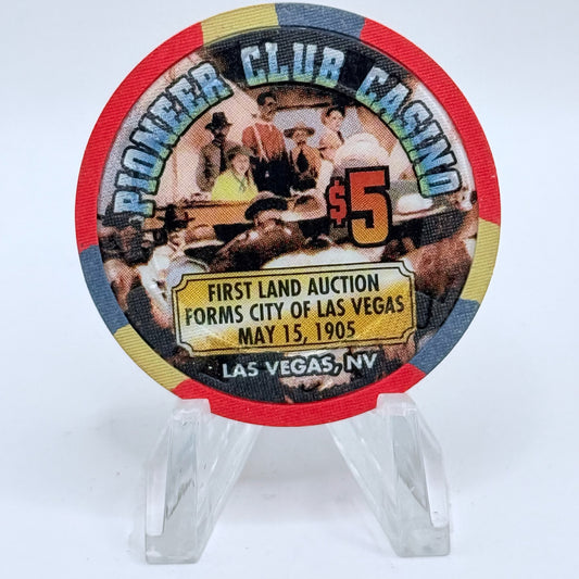 Pioneer Club Las Vegas Nevada 1995 'First Land Auction ' LE $5 Casino Chip N2545