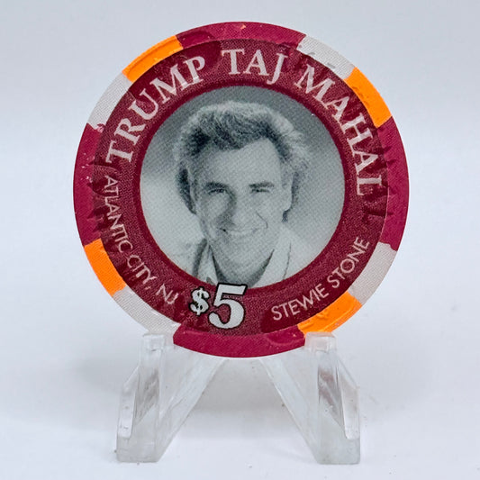 Trump Taj Mahal Atlantic City New Jersey 'Friars Club' LE $5 Casino Chip