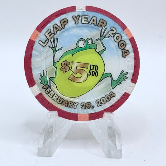 Riviera Las Vegas Nevada 2004 'Leap Year' LE $5 Casino Chip E2387