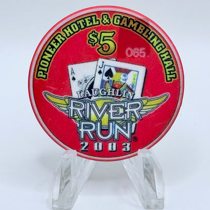 Pioneer Hotel & Gaming Hall Laughlin Nevada 2003 'River Run' LE $5 Casino Chip E2132
