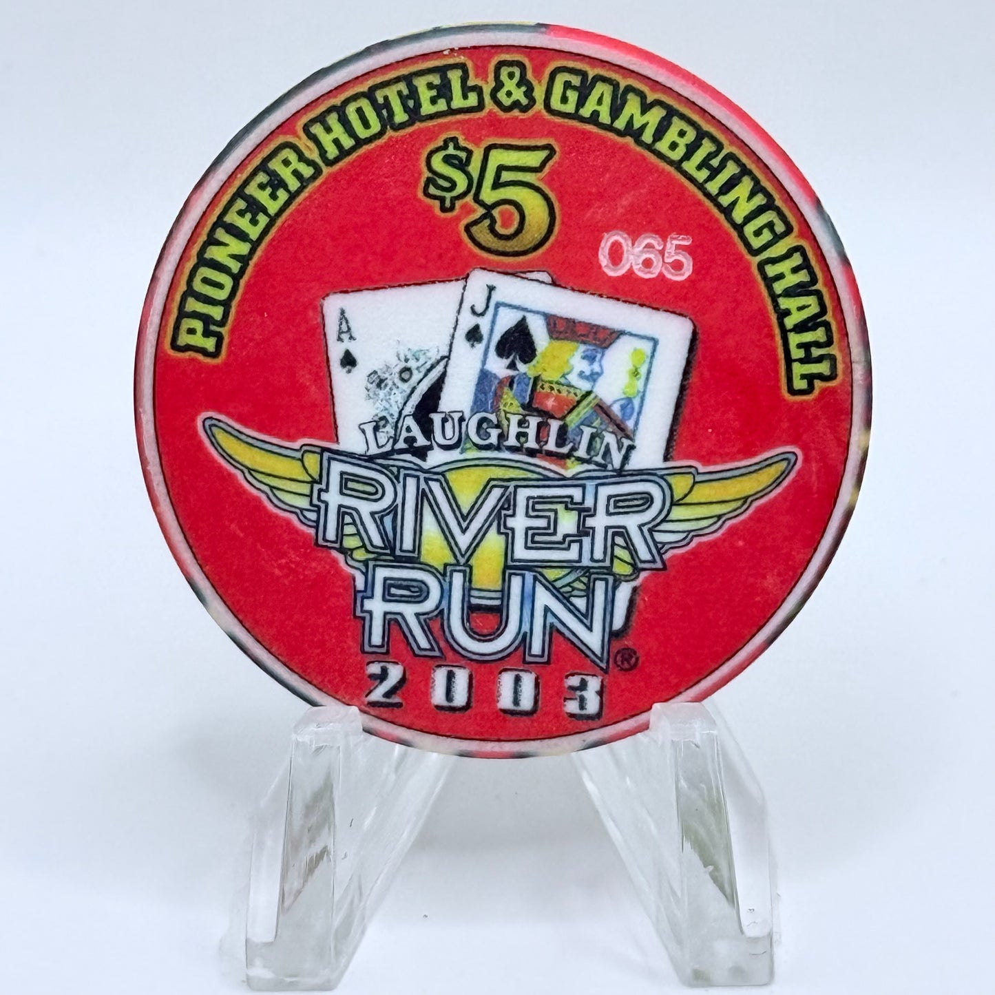 Pioneer Hotel & Gaming Hall Laughlin Nevada 2003 'River Run' LE $5 Casino Chip E2129