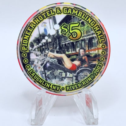 Pioneer Hotel & Gaming Hall Laughlin Nevada 2003 'River Run' LE $5 Casino Chip E2127