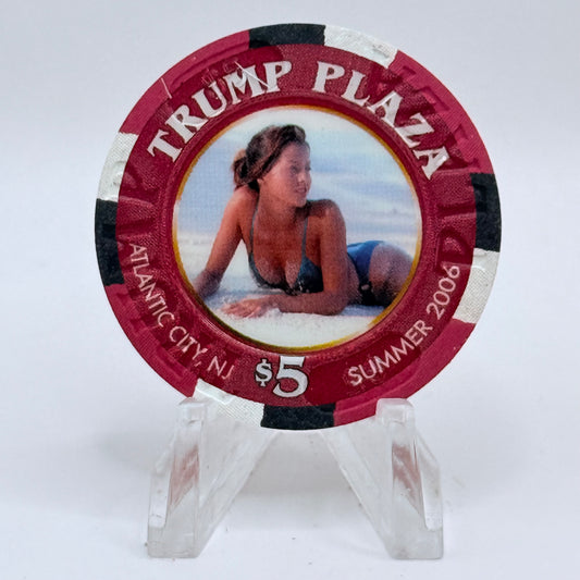 Trump Plaza Atlantic City New Jersey 2006 'Beach Bar Summer' LE $5 Casino Chip